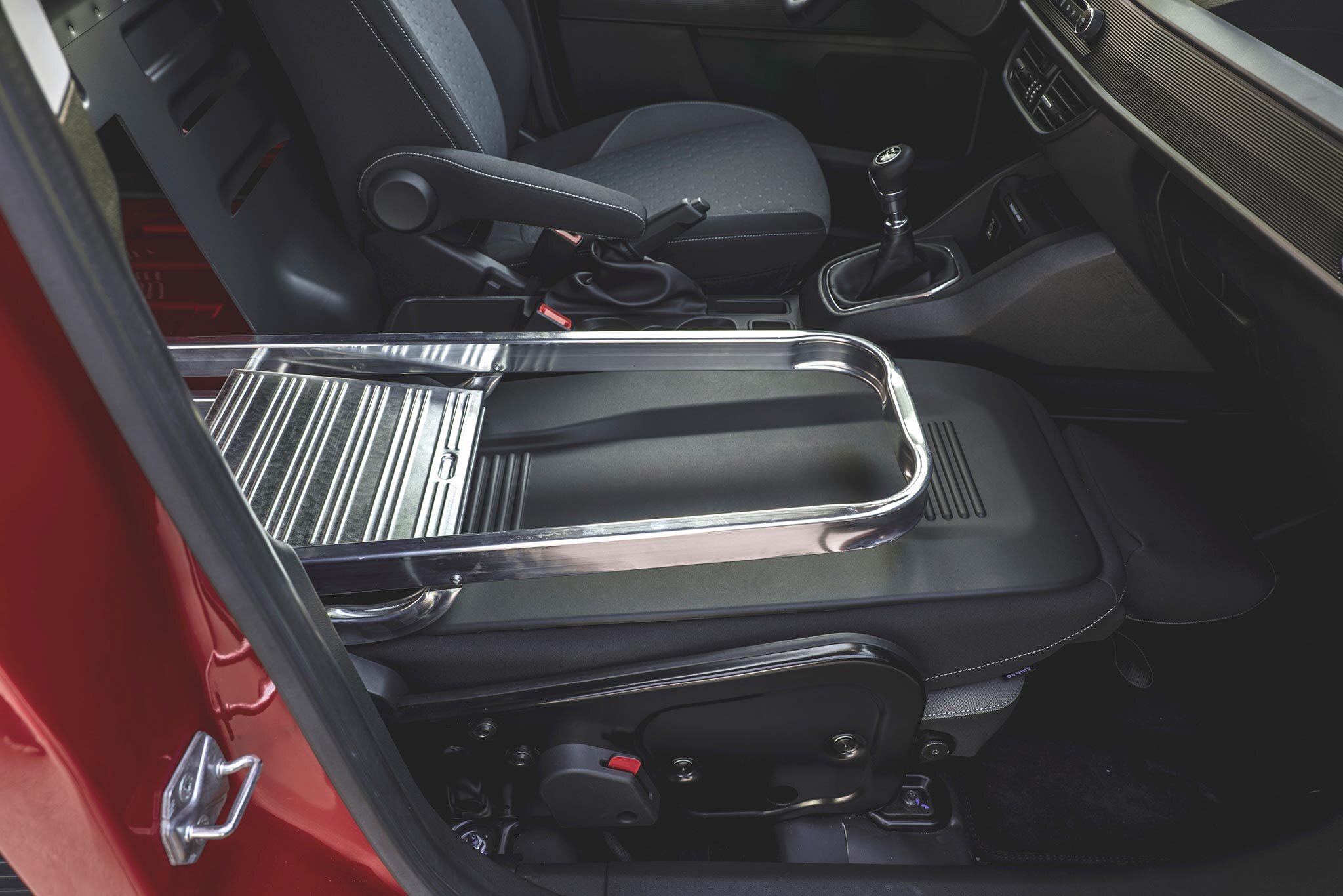 FORD TRANSIT COURIER PETROL 1.0 EcoBoost Leader Van