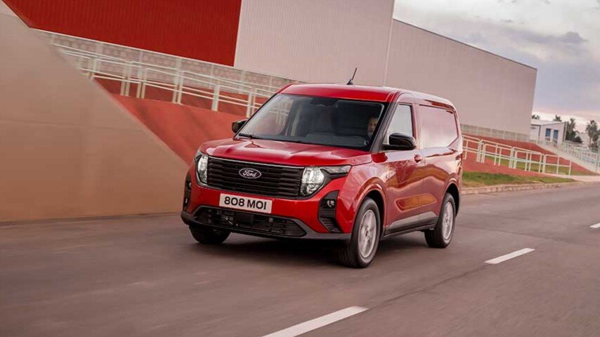 FORD TRANSIT COURIER PETROL 1.0 EcoBoost 125ps Limited Van