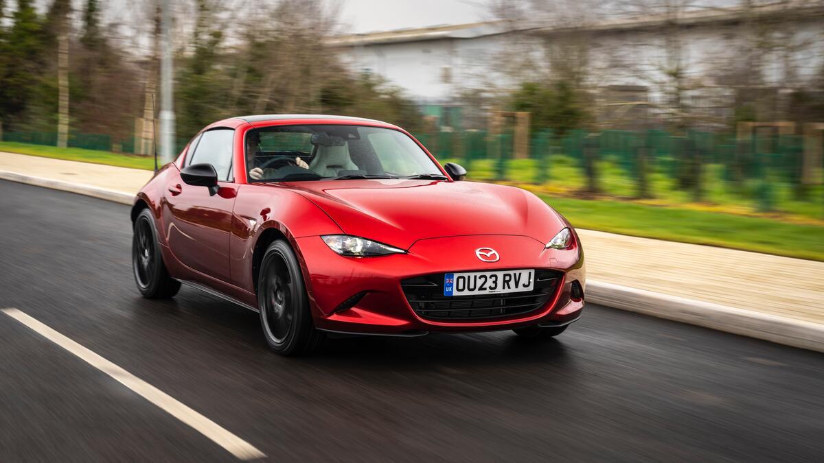 MAZDA MX-5 2.0 [184] Exclusive-Line 2dr
