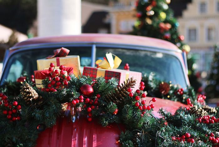Christmas Travel Dilemma: Train or Car?