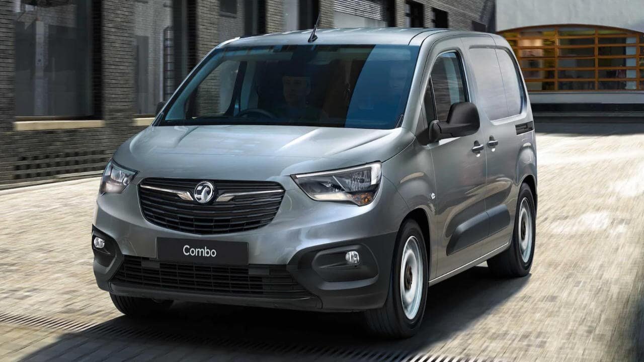 VAUXHALL COMBO M CARGO DIESEL 1.5 Turbo D 100ps Pro H1 Van